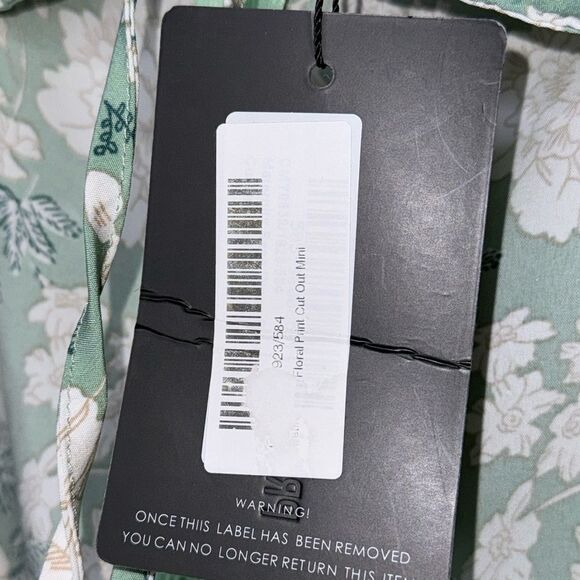 PrettyLittleThing Petite Sage Floral Print Cut Out Mini Dress Size 12 - Picture 10 of 10